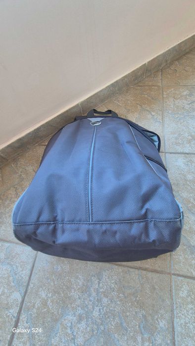 Продавам раница  American Tourister