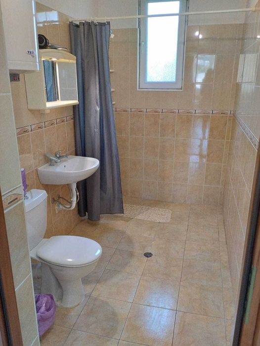 Дава се под наем Тристаен апартамент в Варна, Морска градина - 70 кв.м за 382.5 € - Снимка #4