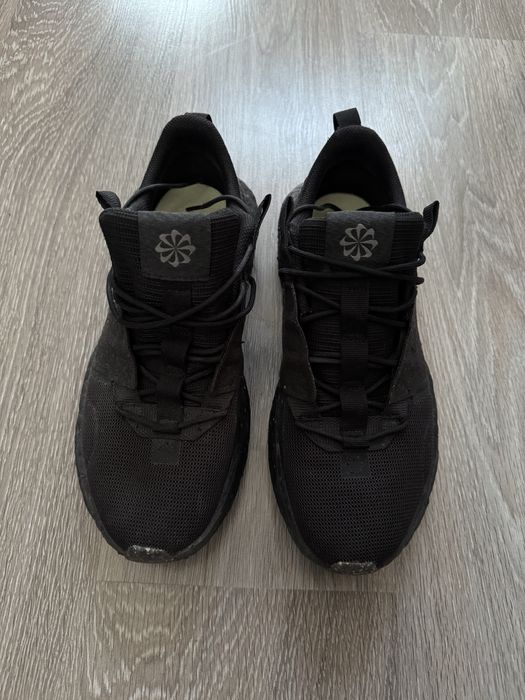 Adidași Nike Crater