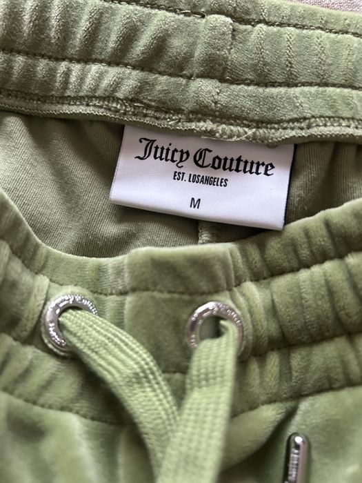 Pantaloni Juicy.