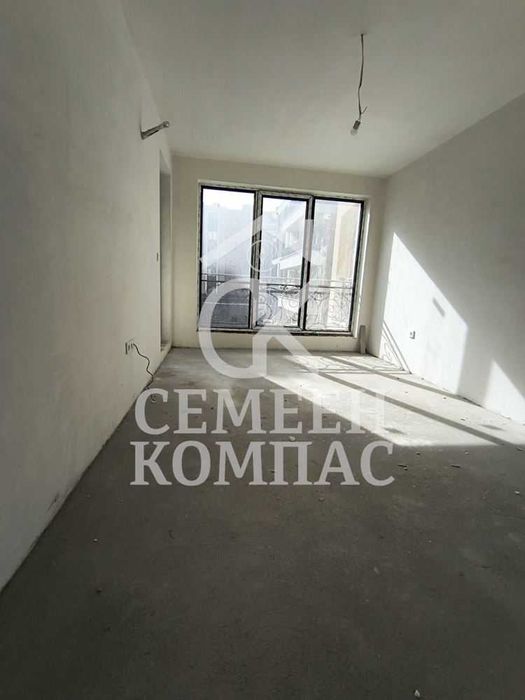 Двустаен апартамент в квартал Христо Смирненски /с Акт 16