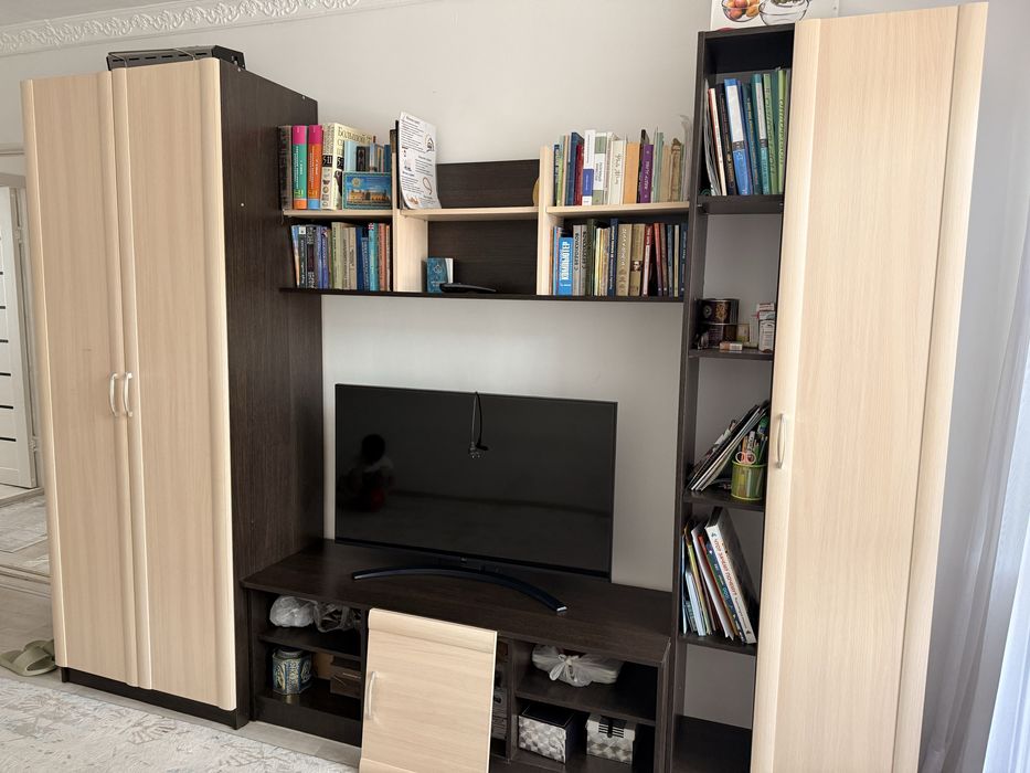 Стенка в гостиную