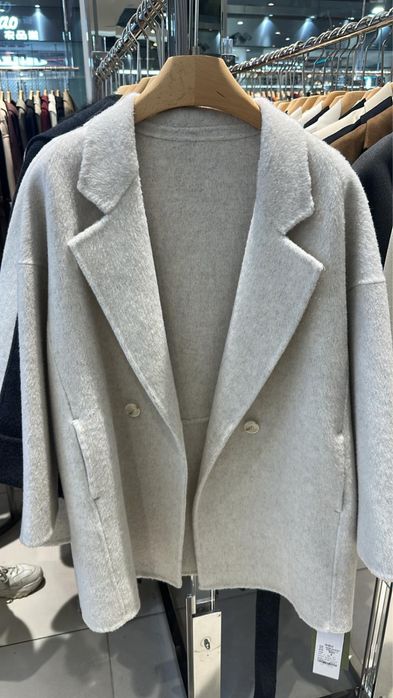 Продам новое женское пальто