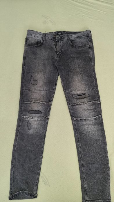 Blugi Noi FSBN 34/32