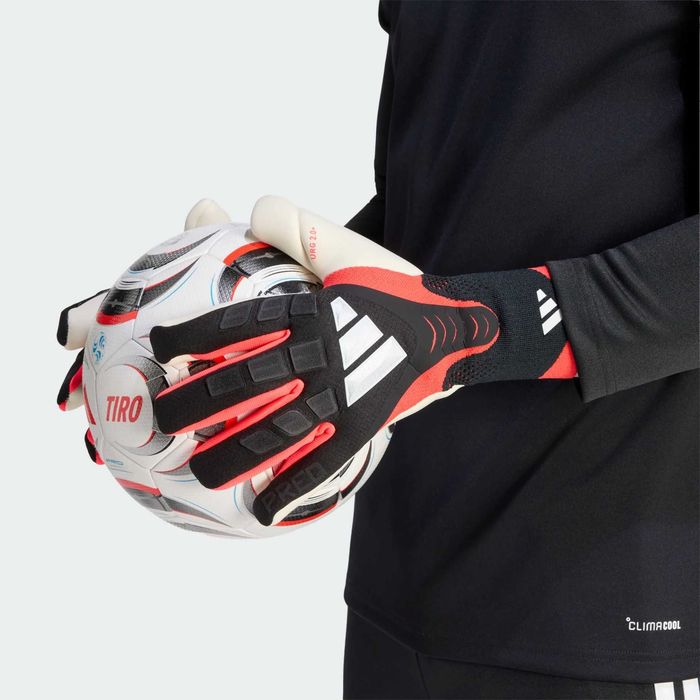 Вратарски ръкавици ADIDAS Predator GL PRO BLACK/BLACK/LUCID RED размер 7,8