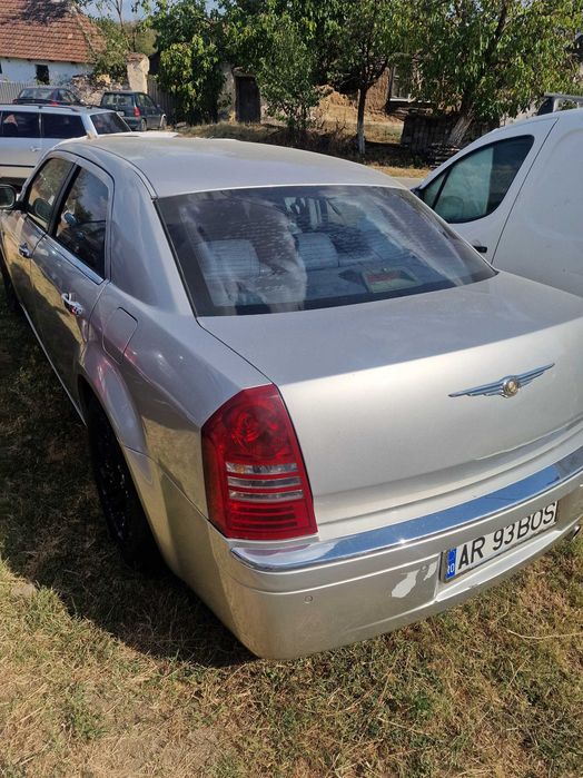 Crysler 300c benzina