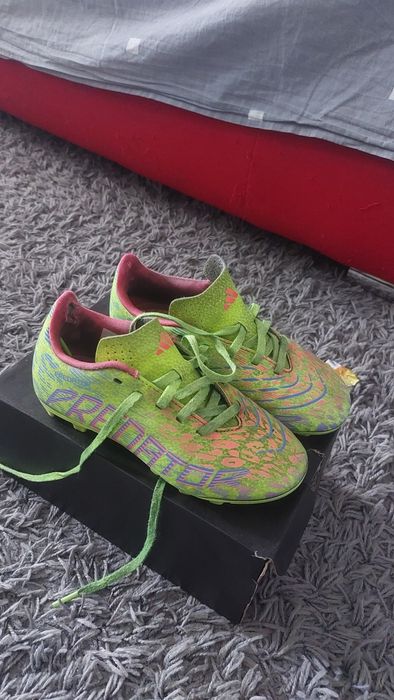 Ghete fotbal copii Predator