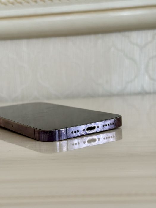 Продам IPhone 14 Pro
