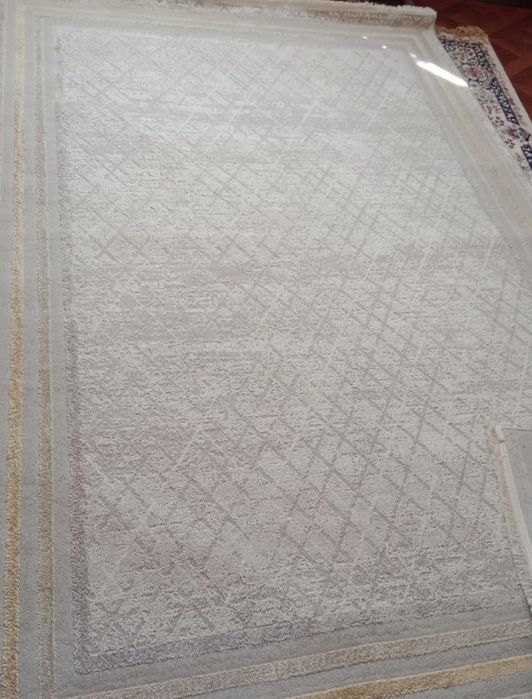 Турецкий ковер 13000т срочно