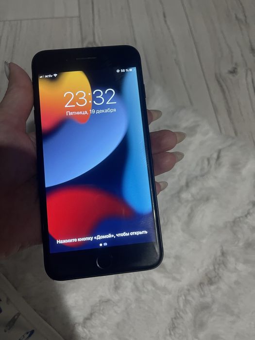 Iphone 7 plus продам