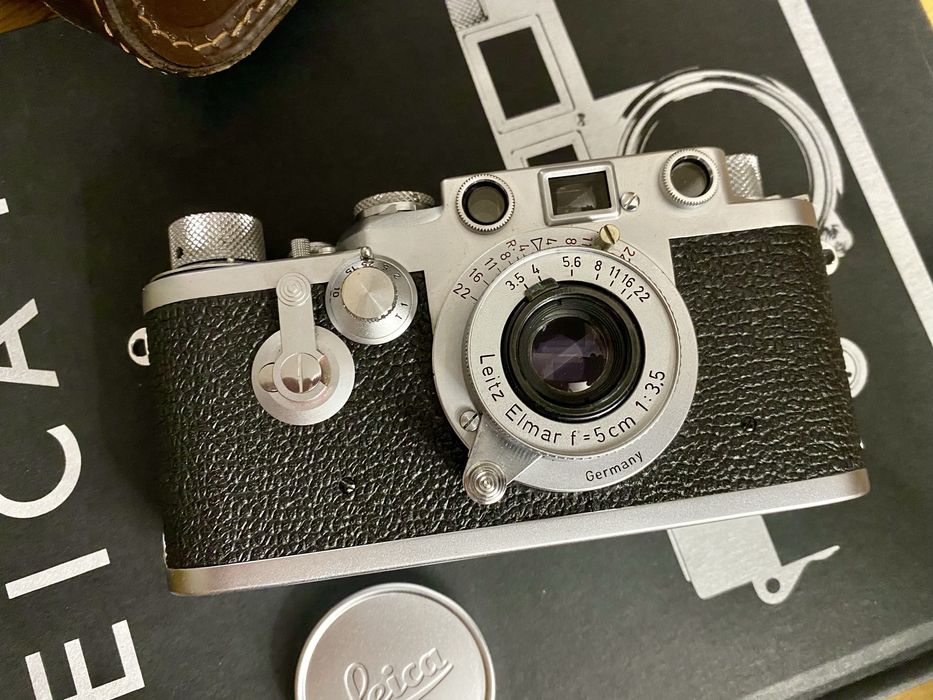 Leica IIIf res rial and self timer