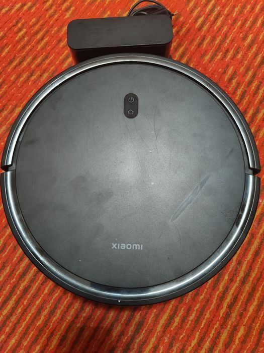 Робот пылесос фирмы xiaomi