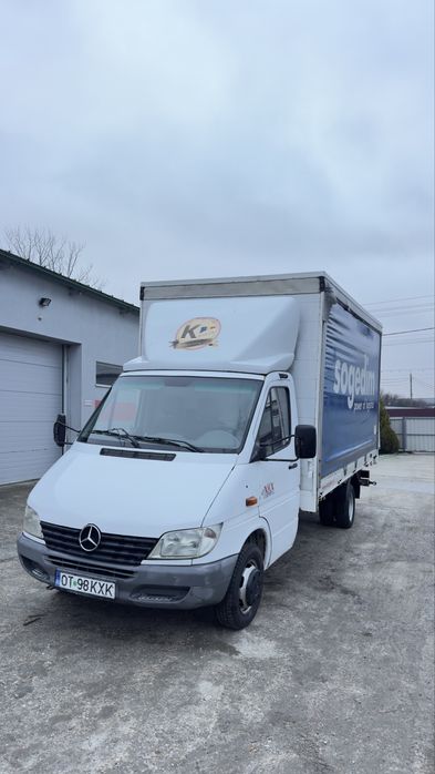 Mercedes Benz Sprinter 413