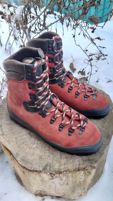 Ботинки рантовые LaSportiva 43