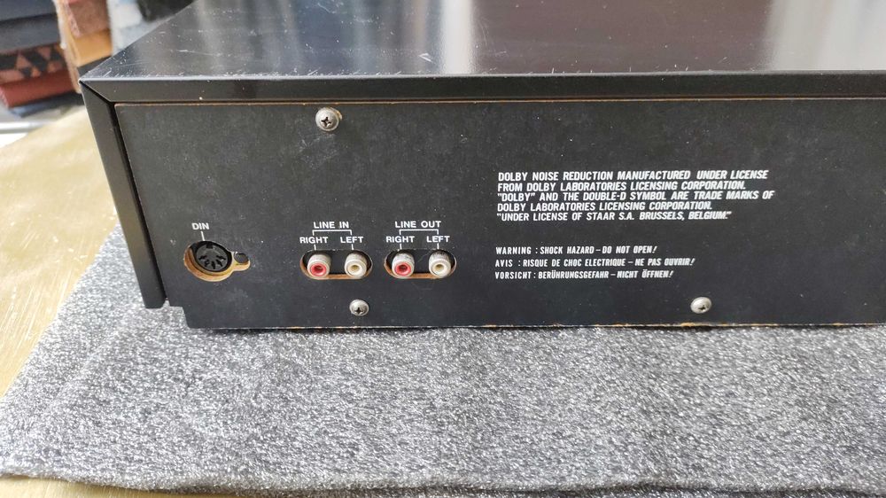 дек Akai  HX-A101M