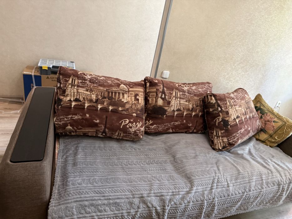 Отдам диван даром, замовывоз