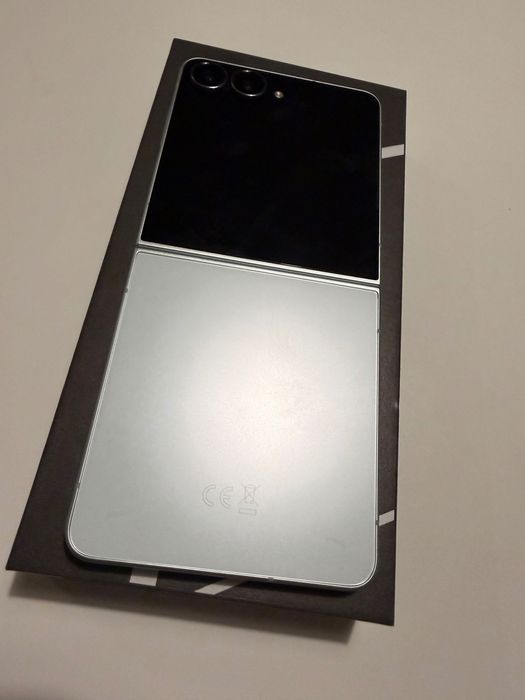 Samsung Z Flip 7 512 GB Mint