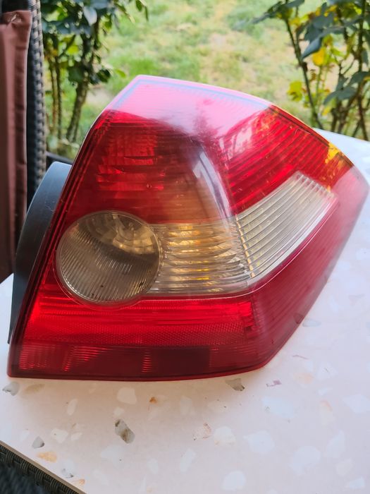 Portiera/usa -  Lampa/stop Renault Megane II Sedan