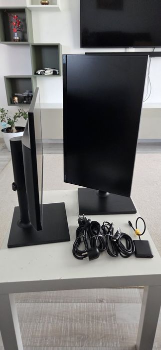 2 Monitoare Business Samsung 24" - IPS, Full HD, 75Hz, Stand Ergonomic
