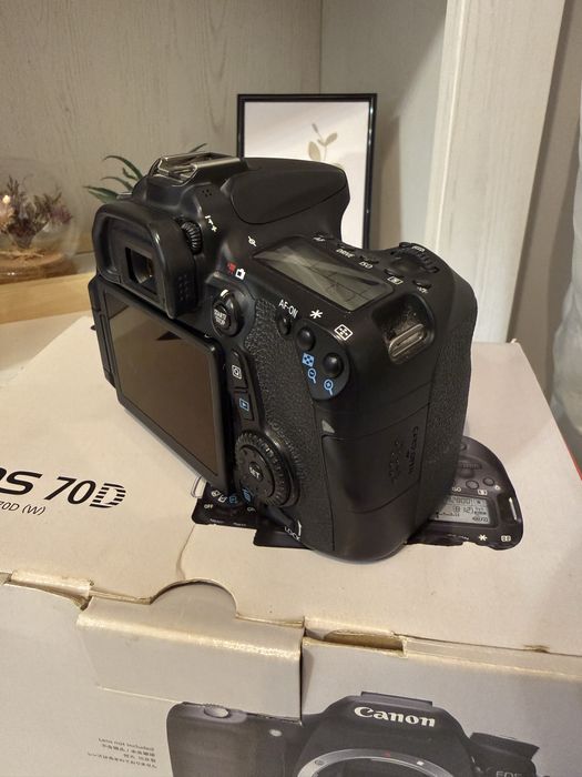 Aparat foto Canon EOS 70D