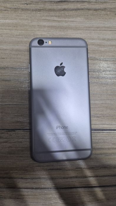 Продаю iPhone 6 32ГБ 86% емкость