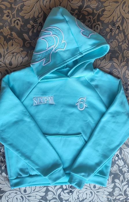 Худи с капюшоном