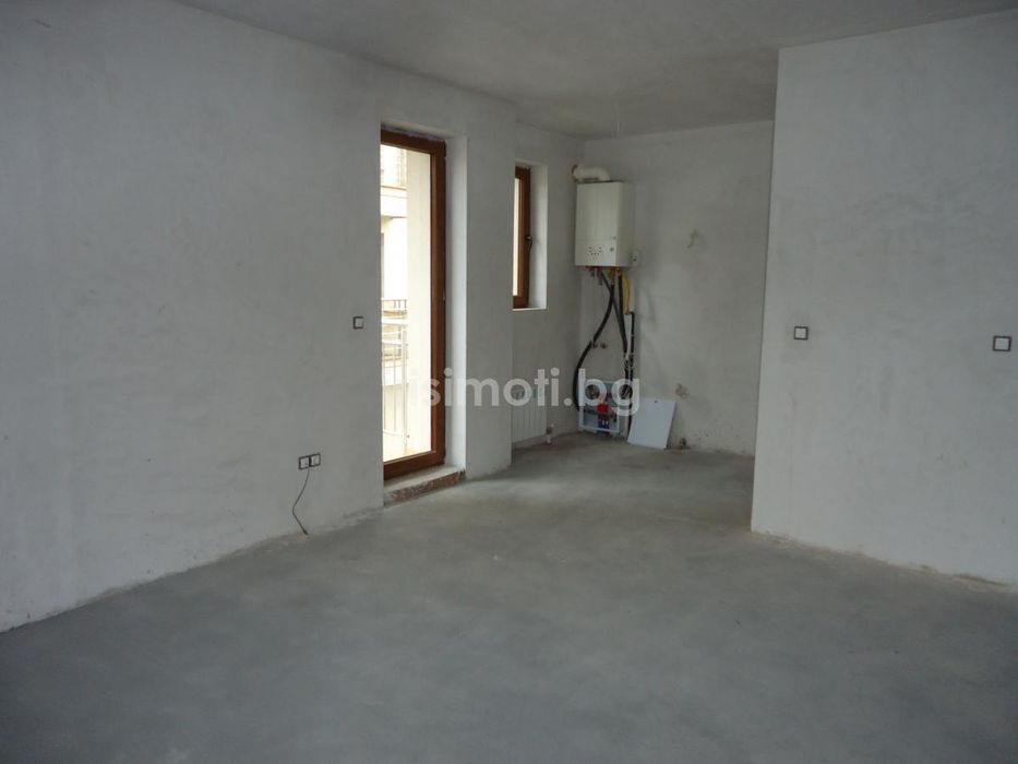 Продава се Едностаен апартамент в София, Манастирски ливади - 69 кв.м за 1938 €/кв.м - Снимка #2