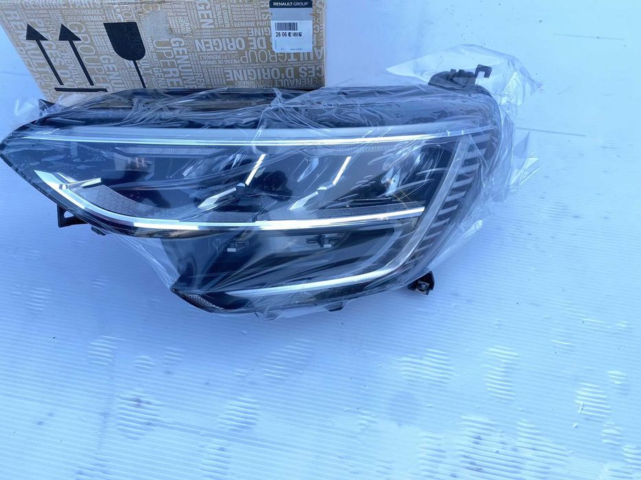 Far faruri stanga full Led Renault Megane 4 2020+ nou original