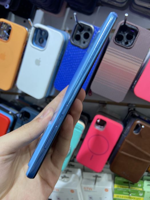 Samsung A72 6/128 ideal