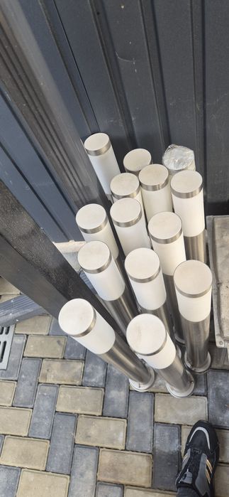 Уличные фанари 2000 за штуку.