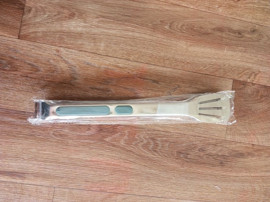 Продам щипцы кулинарные