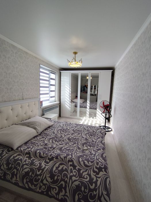 Срочно продается 2х комнатная квартира на 5 этаже,  Сатпаева 4