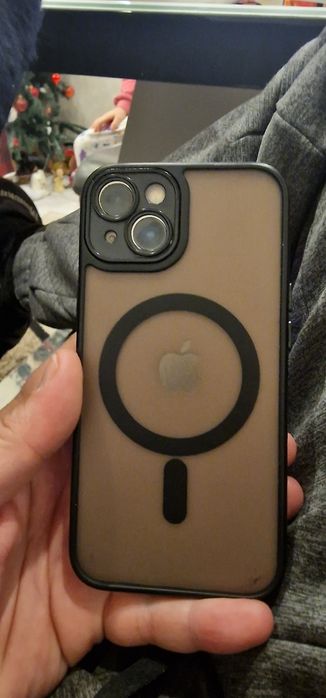 Телефон Iphone 13