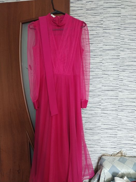 Женские вещи ,платья