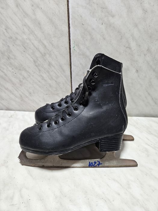 Patine 1027 gheata patinaj artistic  American marime  38 (  25 cm)