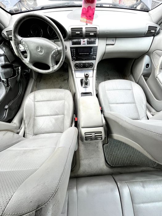 Mercedes C 220 na chasti W203 150ks avtomat Мерцедес ц220 на части