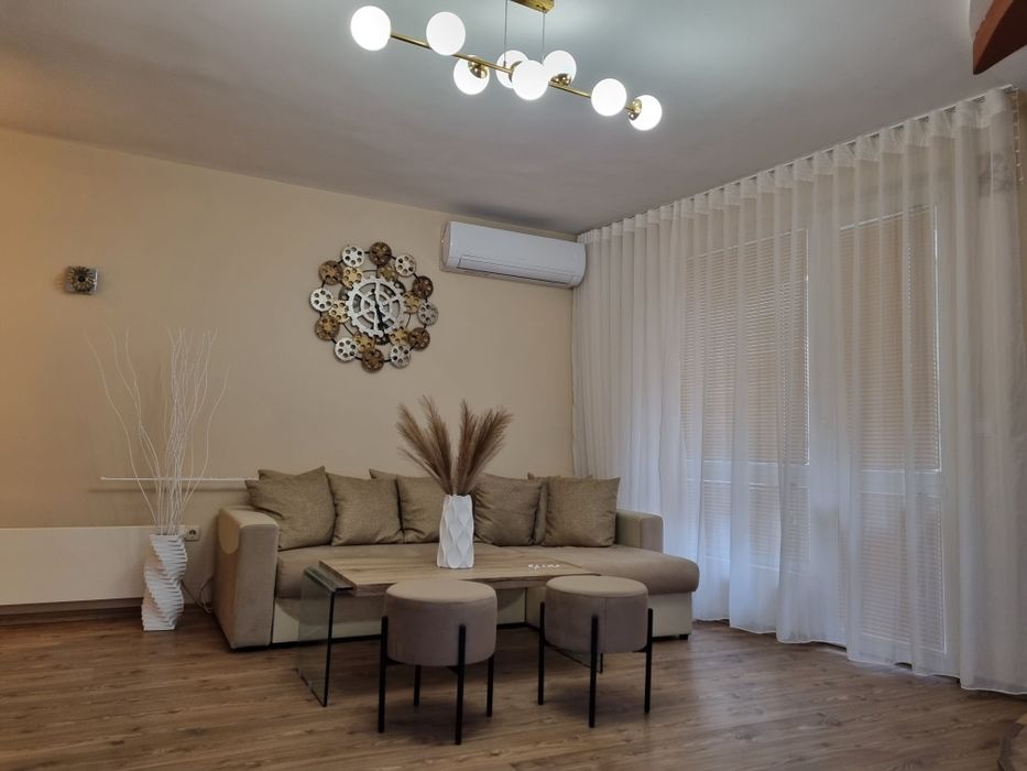 Дава се под наем Тристаен апартамент в София, Манастирски ливади - 110 кв.м за 850 € - Снимка #18