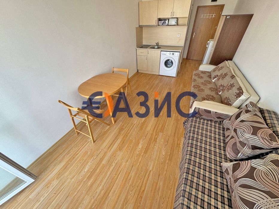 Продава се Едностаен апартамент в к.к. Слънчев бряг - 33 кв.м за 1394 €/кв.м - Снимка #1