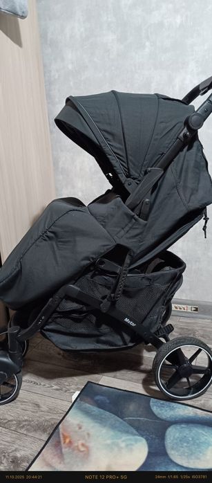 Продам детскую коляску