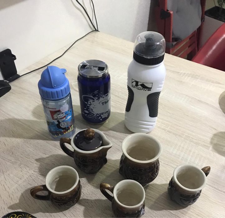 Различная кухонная утварь