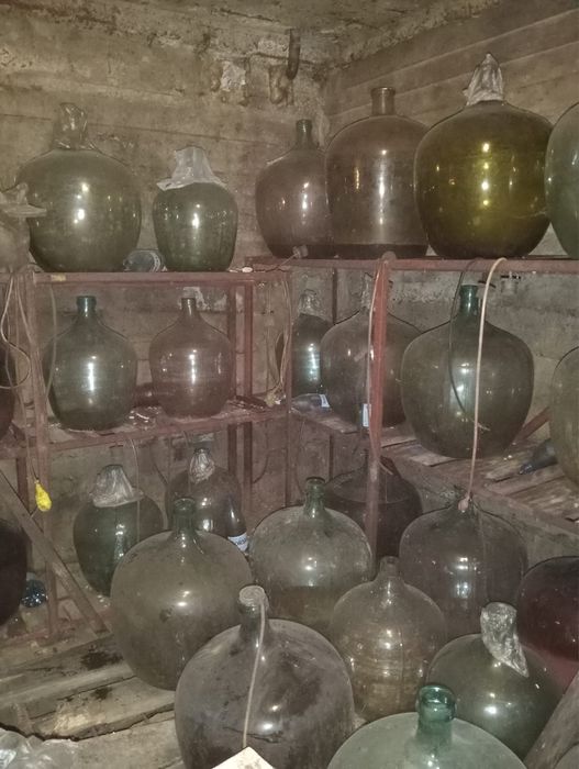 Vand damingene de sticla
