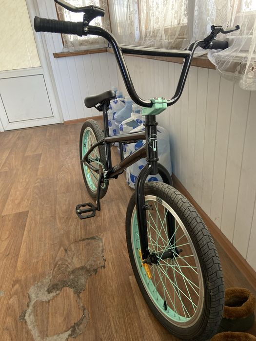 продам бмх срочно