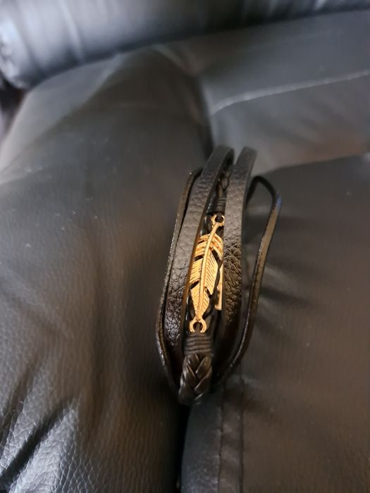 Мъжки гривни имитация