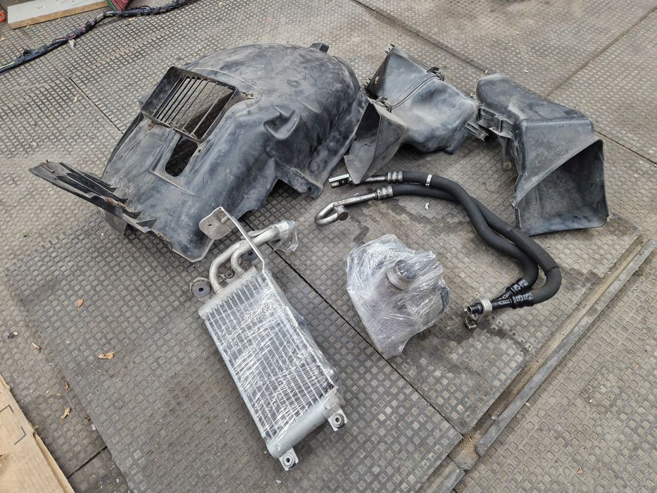 Комплект маслен радиатор BMW E90 E91 E92 E93 335i 330i 325i N54 N52