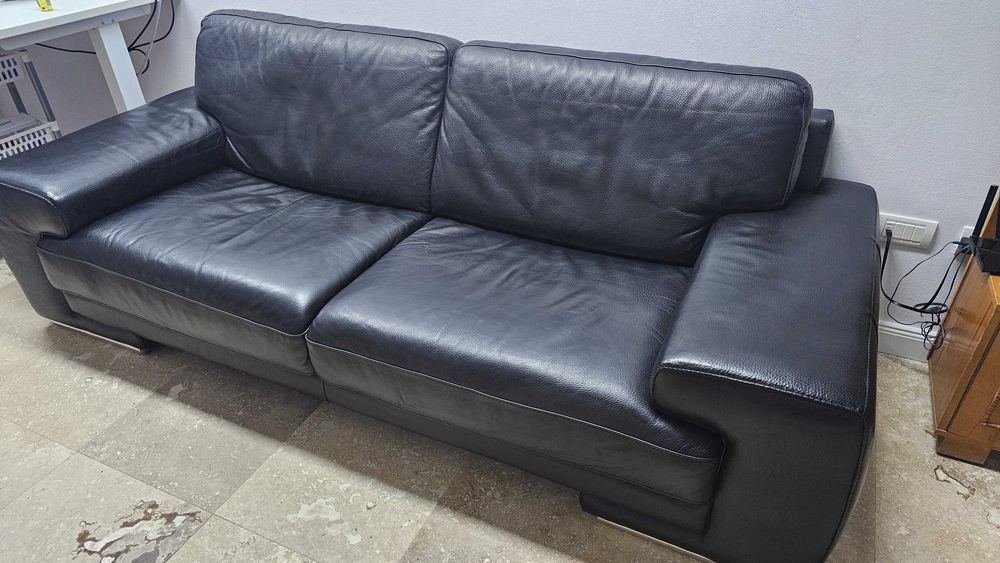 Canapea din piele naturală – stare foarte bună