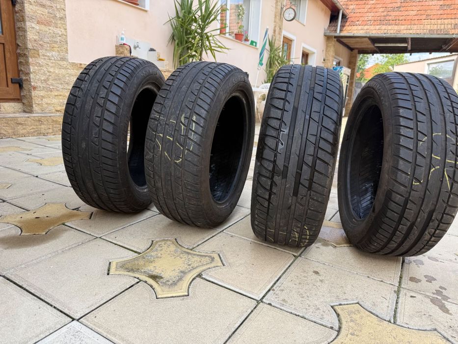 Vând set 4 anvelope de vară Laufenn Performance 205/55 R16 91H – DOT 2023