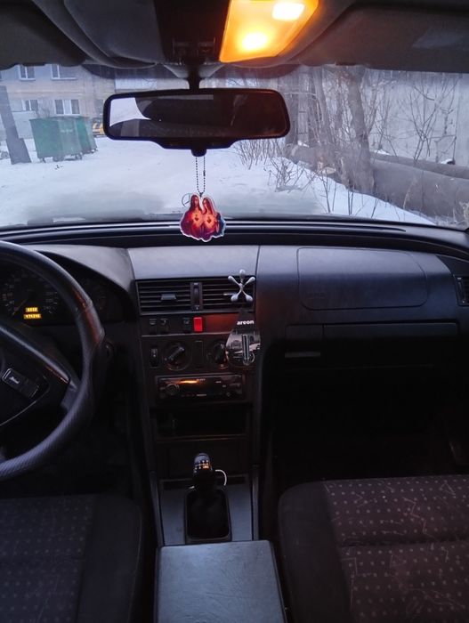 Продам Мерседес с 180 ,95 года