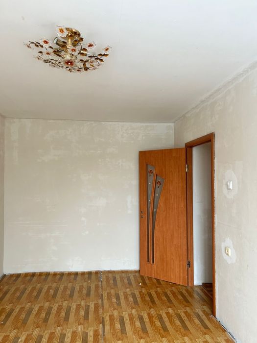 Продам 2 комнатную квартиру