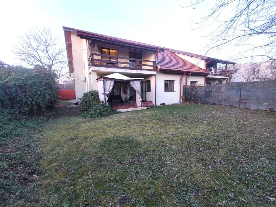 Casă de familie de închiriat pe termen lung