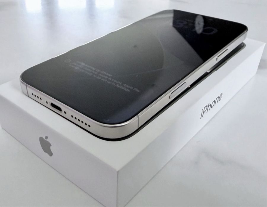 Iphone 16 Pro Max, 256GB, Silver, impecabil